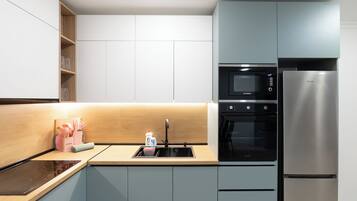 Casa de luxe, 4 dormitoris, balcó | Cuina privada