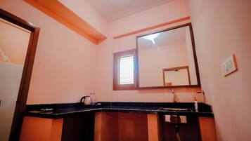 Chambre Familiale avec lits jumeaux