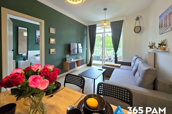 Apartment, 1 Double Bed with Sofa bed, Non Smoking, Balcony | Living room