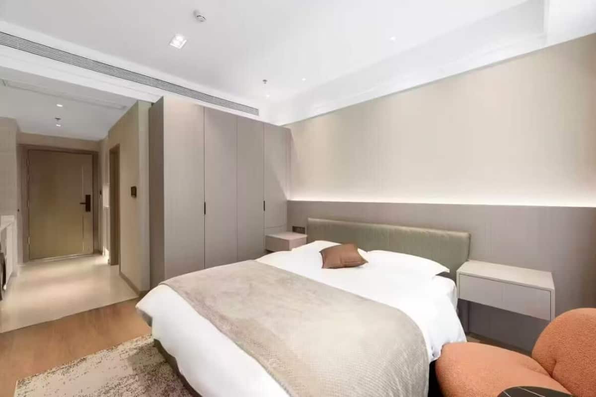 Chambre Ville double, 1 grand lit, vue sur la ville | Réception