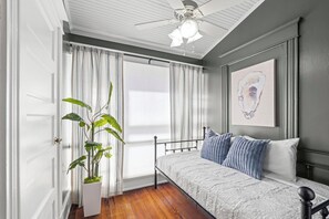 2 bedrooms, free WiFi