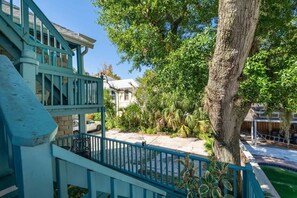 Property grounds - Honeymoon Room | Team Joseph Ellen (St. Augustine)