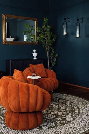 Interior - Porcelain Room | Team Joseph Ellen (St. Augustine)