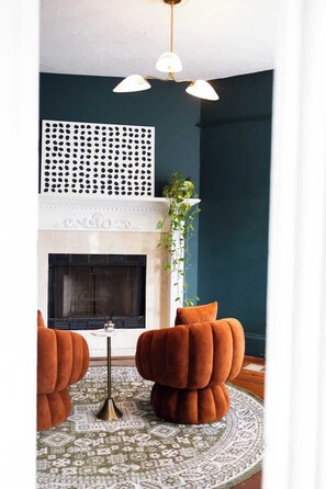 Interior - Porcelain Room | Team Joseph Ellen (St. Augustine)