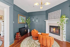 Interior - Coquina Room | Team Joseph Ellen (St. Augustine)