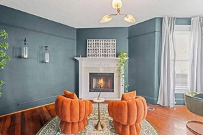 Interior - Crystal Room | Team Joseph Ellen (St. Augustine)