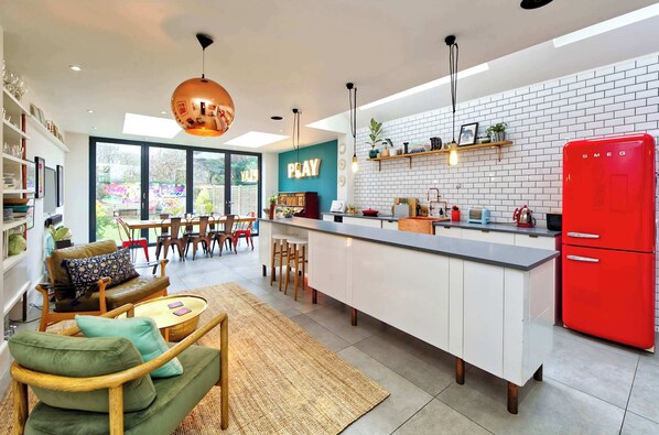 Interior - 4 Bedroom House, Barnes (London)