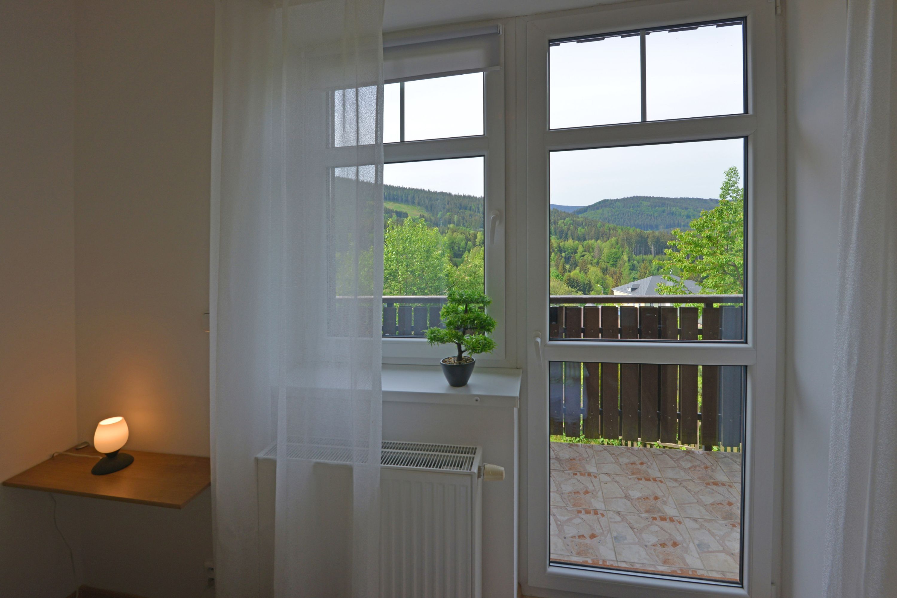 6 عدّة غرف نوم