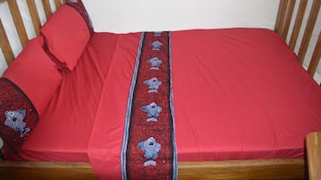 3 bedrooms, WiFi, bed sheets