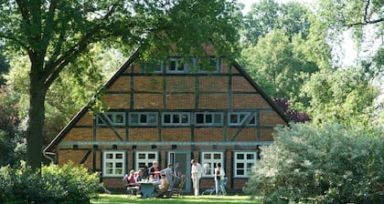 Apartment "Teichblick" with Private Terrace, Shared Garden and Wi-Fi