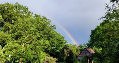 Holiday Home 'Historisches Uhlenhorst' with Private Terrace, Garden and Wi-Fi