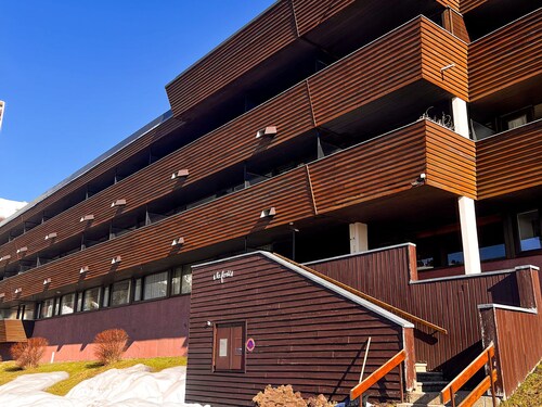 Cozy studio at the foot of the slopes in Super Besse