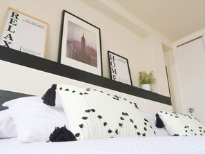 2 bedrooms, free WiFi - Modern and comfortable apartment in Triana, near Seville city center (Sevilla)