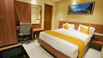 Deluxe Double Room | Desk, free WiFi