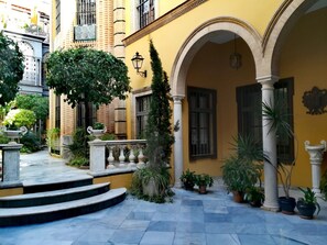 Exterior detail - Authentic Sevillian Apartment in Historic Seville Center (Sevilla)