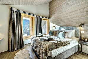 7 habitaciones, tabla de planchar con plancha, internet y ropa de cama 
