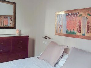 2 bedrooms, free WiFi