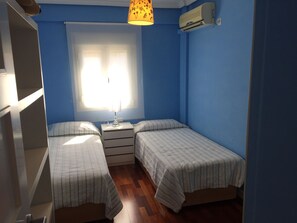 3 bedrooms, free WiFi - Spacious apartment in Triana with air conditioning (Sevilla)