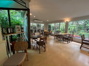 Lounge - Rainbow Arokaya Welness Resort (Khlong Khuean)