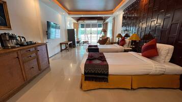 Room, 1 Bedroom, Accessible, Smoking | 1 bedroom