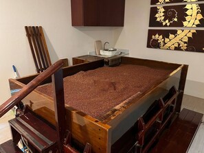 Room, 1 Bedroom, Accessible, Smoking | Interior