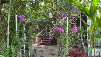 Room, 1 Bedroom, Accessible, Smoking | Property grounds