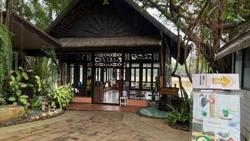 Căn hộ, 1 phòng ngủ, phù hợp cho người khuyết tật, hút thuốc | Ngoại thất