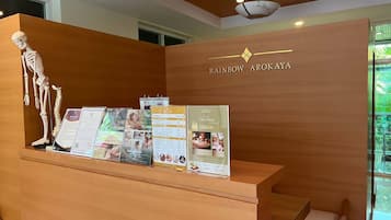 Room, 1 Bedroom, Accessible, Smoking | Lobby