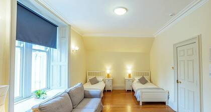 Penninghame Estate - Stewart Apartment