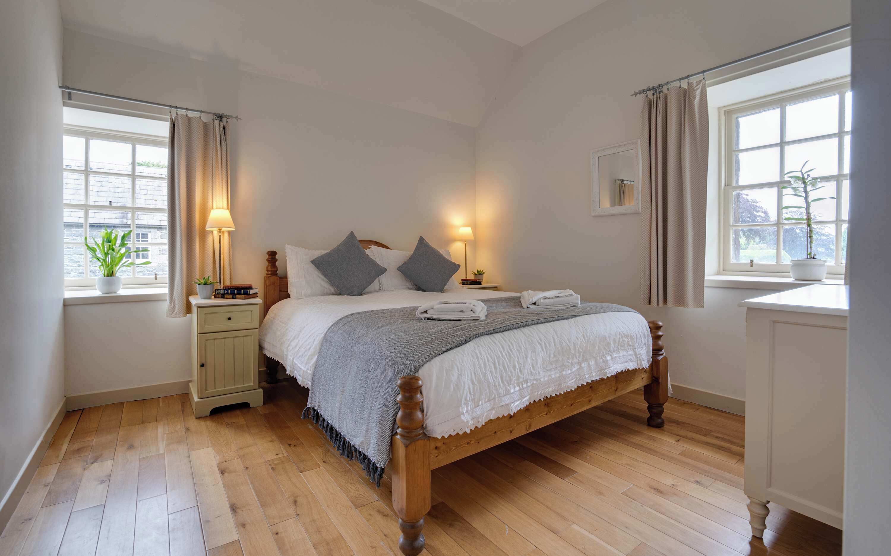 4 bedrooms, iron/ironing board, travel crib, WiFi