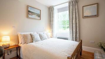 2 bedrooms, iron/ironing board, travel crib, WiFi