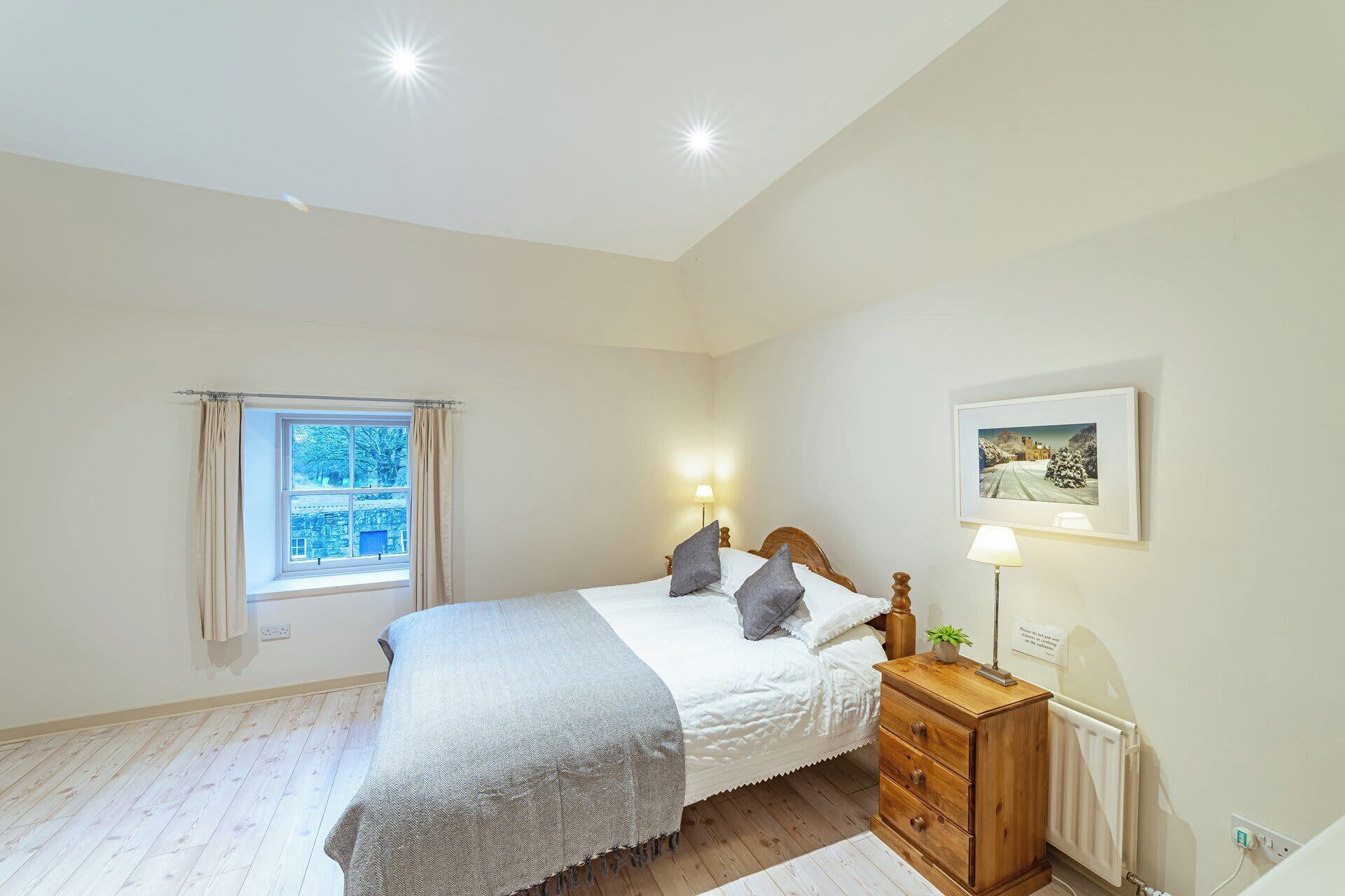 4 Schlafzimmer, Bügeleisen/Bügelbrett, Reisekinderbett, WLAN