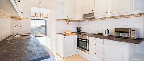 Fridge, microwave, oven, dishwasher