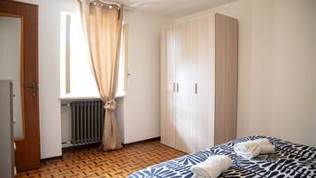 4 camere, Wi-Fi, lenzuola