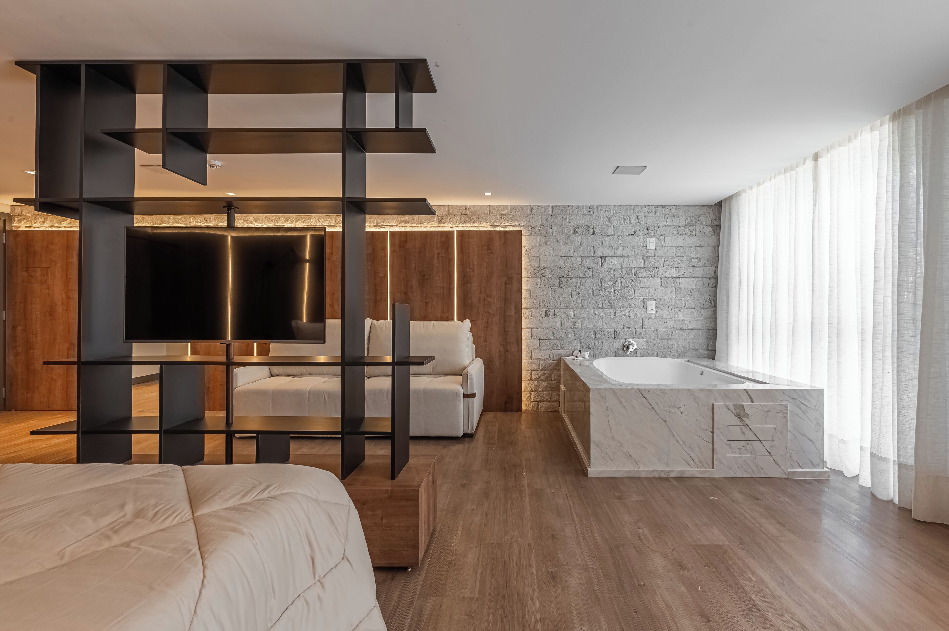Suite de luna de miel | Caja fuerte, cortinas opacas, sistema de insonorización y wifi gratis