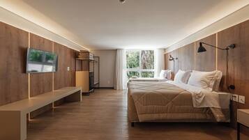 Coffres-forts dans les chambres, rideaux occultants