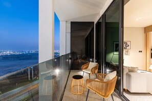 Studio - Urban Studio w Balcony Near Downtown and Canal (Dubai)
