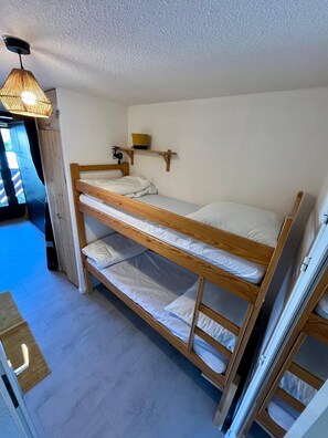 2 Schlafzimmer, Bettwäsche