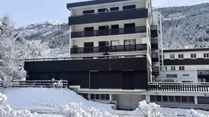 Exterior - Studio Warm Large Terrace (La Salle-les-Alpes)