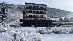 Exterior - Studio Warm Large Terrace (La Salle-les-Alpes)