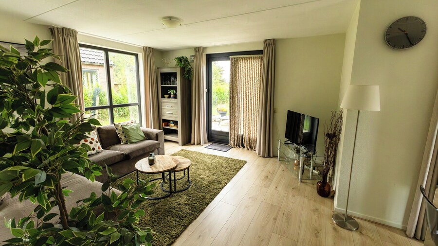 ピースフル バンガロー ニア フォレスト エッジ