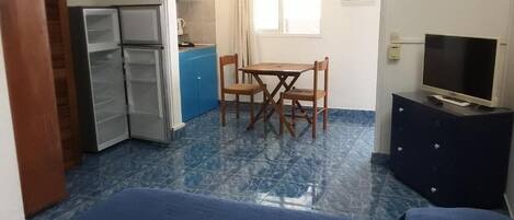 1 chambre, accès Internet, draps fournis