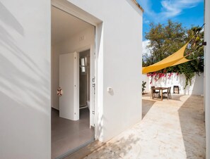 Room, 1 Bedroom, Smoking | Outdoor dining - Suite Luminosa Charme e Relax a Porto Cesareo (Porto Cesareo)