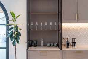 Luxury Villa, 5 Bedrooms, Private Pool | Room amenity - Casa Contenta Canggu (Canggu)