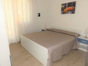 3 bedrooms - Villa two steps from the beach (Bibione Pineda)