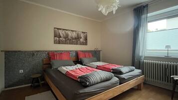 2 Schlafzimmer, Bügeleisen/Bügelbrett, WLAN, Bettwäsche