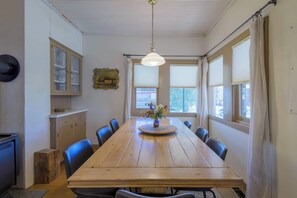 Dining - The Porch House, hot tub, pet friendly, historic! (Crested Butte)