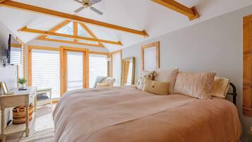 4 bedrooms, iron/ironing board, travel crib, WiFi