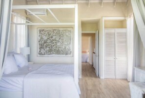 2 bedrooms, in-room safe, iron/ironing board, WiFi