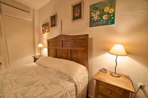 3 bedrooms, iron/ironing board, WiFi, bed sheets - Holiday Home 'Huerta del Sol' with Private Pool, Balcony & Air Conditioning (Aracena)